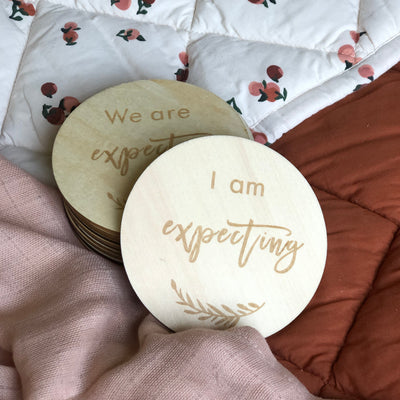 Avery Row Wooden Pregnancy & Birth Milestone Discs